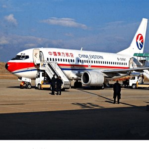 武汉天河航空空运航空快运业稳步发展的原因是什么？
